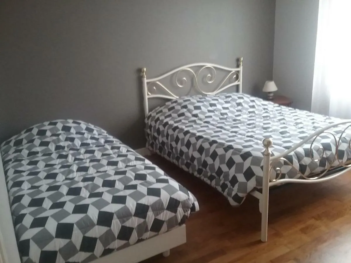 Gite Des 3 Ponts Holiday home Pontorson